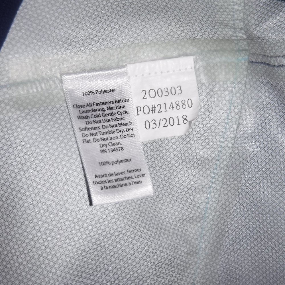 Vineyard Vines Performance Nor'easter Shell Seam … - image 5